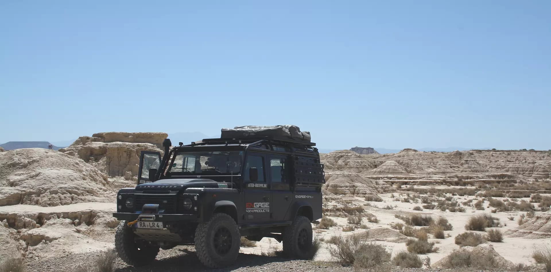 Erleben Sie ultimative Sicherheit mit Techtradesystem: Offroad Zubehör und robuste Seilwinden für schwierige Geländesituationen