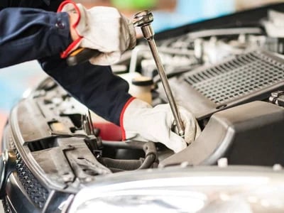 So einfach geht’s: Kratzer Reparatur Auto München vom Profi
