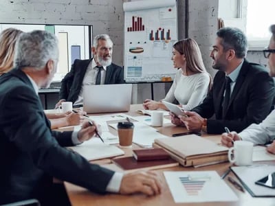Wie ein Headhunter den perfekten Mitarbeiter für Sie findet