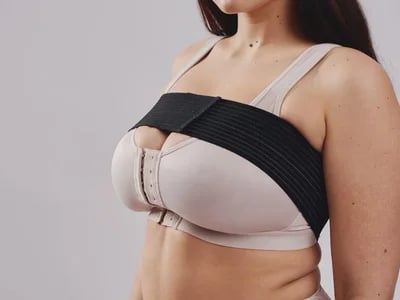Experten für Fettabsaugung: Plastische Chirurgie Bochum zeigt den Weg