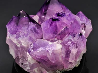 Amethyst kaufen – der Schatz für Seele und Sinne