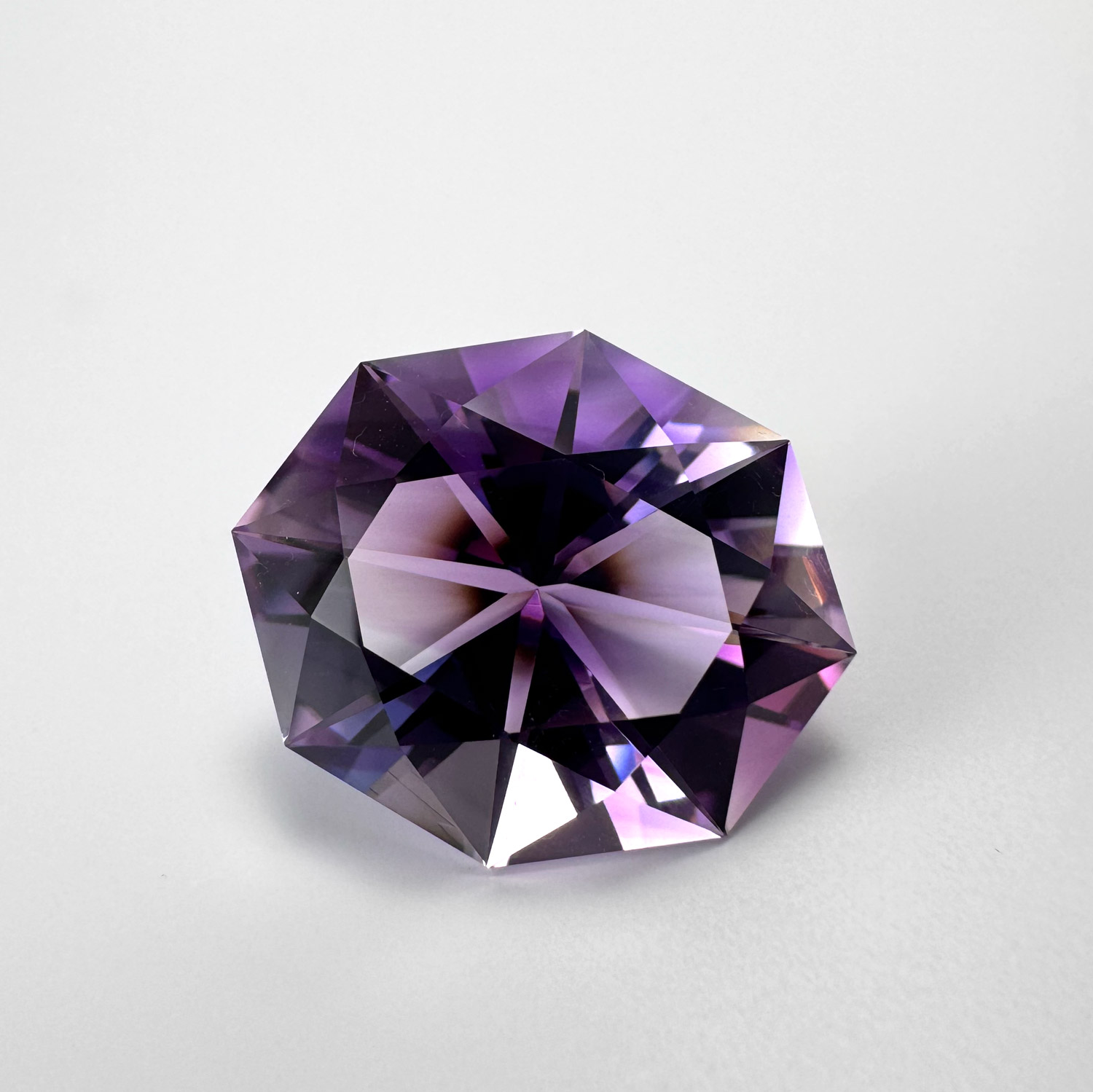 Amethyst kaufen – der Schatz für Seele und Sinne