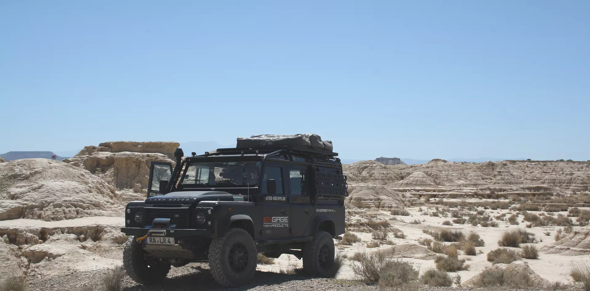 Erleben Sie ultimative Sicherheit mit Techtradesystem: Offroad Zubehör und robuste Seilwinden für schwierige Geländesituationen