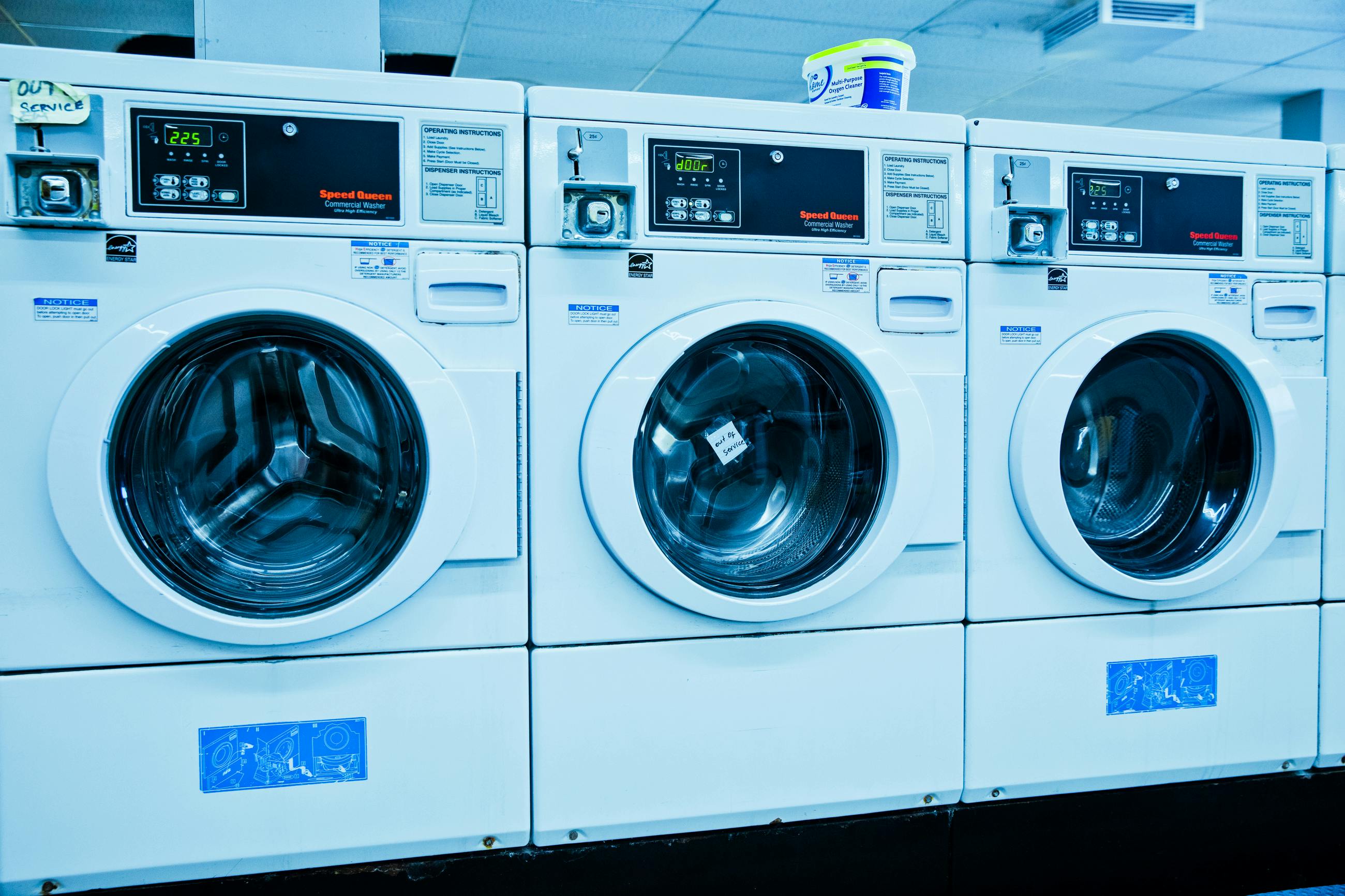 Hey Sunday Laundry Review: Is This Eco-Friendly Detergent Worth It?