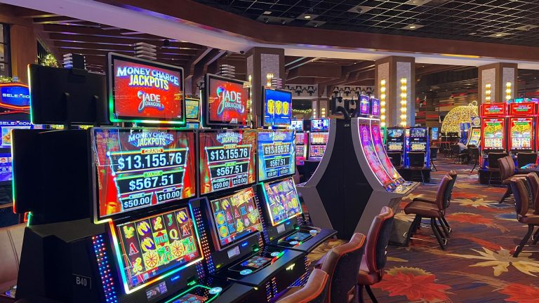 Dual Realms: Slot 138 neu erkunden