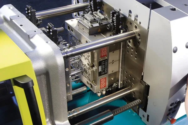 Maxnext GmbH bietet Formenbau Spritzguss: Schnelle Lieferung ohne lange Lieferketten