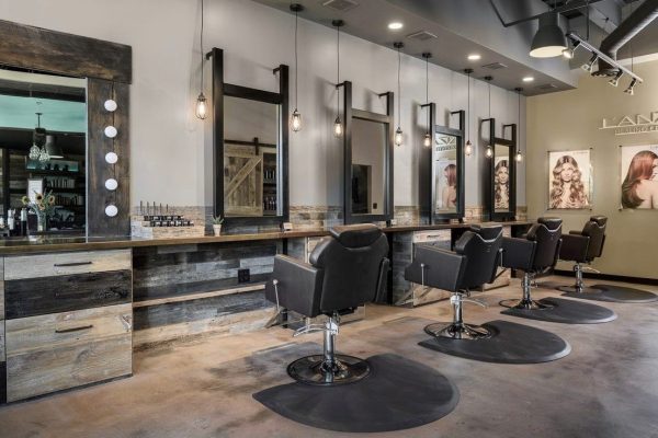 Stilvolle Wellness & Spa Einrichtung: Friseureinrichtung für echte Profis